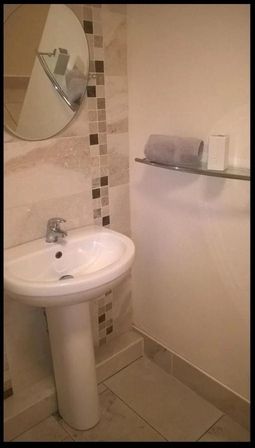 Salthill Village 3 Bed Apartment Galway Exterior foto